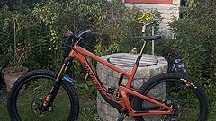 Santa Cruz Bicycles Nomad 4 CC