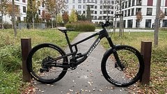 Santa Cruz Bicycles Nomad V4