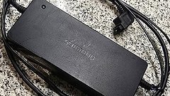 Shimano EC-6000 Ladegerät