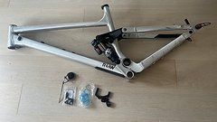 Raaw Jibb - Fox X2 - Frameset - XL