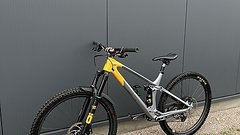 YT Industries Izzo Uncaged - Dream Build AXS / Öhlins / Crankbrother