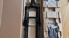 RockShox ZEB Ultimate Charger 3.1 RC2 DebonAir+ 29" 44mm Boost 170mm