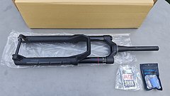 RockShox Zeb SELECT+ CHARGER 3 R2 29" DEBONAIR 150MM BOOST