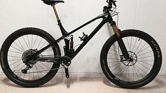 YT Industries Izzo pro race XL