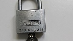 Abus Vorhangschloss 6,5mm Bügel Titalium - nur 1 Schlüssel