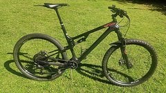 Custom Full Carbon DownCountry MTB