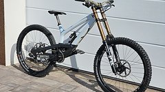 YT Industries TUES CF Pro Race 27,5" Large