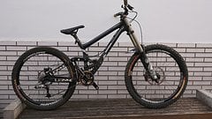 Banshee Legend MK II downhill bike Gr. M