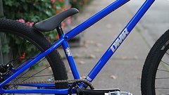 DMR Sect Dirtjump Bike electric blue 2022