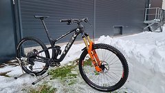 Trek Slash 9.8 2023 Carbon Enduro Mountainbike AXS VIELE NEUTEILE Größ