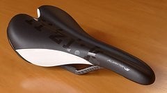 Fizik Aliante VS Carbon