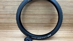 Schwalbe Big Betty Bike Park Reifen 27.5x2.4 Draht mit Schlauch