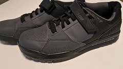 Endura MT500 Schuhe Gr. 44 grau Clipless Klickschuhe