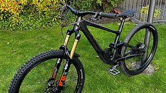 Specialized Enduro S4 mit vielen Upgrades