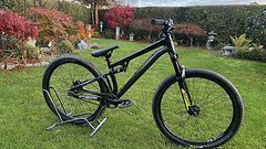 Specialized P Slope dirtbike slopstyle 2016