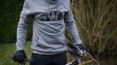 Supersmashdesign Bikehoodie - MountainspiritDas schönste was du im Frühjahr tragen kann