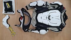 Leatt Brace Brace Body Protector + Neck Brace neuwertig