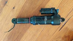 RockShox Super Deluxe Select+ 230x62,5mm NEU