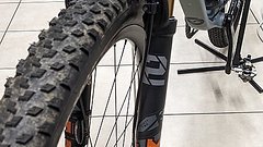 Fox Racing Shox Fox 32 SC Factory Fit4 / FOX Float Evol / Bontrager DropLock