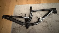 Nukeproof Giga 290