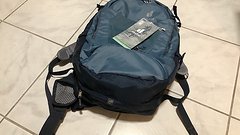 Deuter Trans Alpine 24 Fahrradrucksack blau