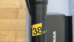 Öhlins RXF 38 m.2 (29", 170mm, 44mm Offset, NEU)