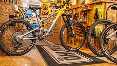YT Industries Capra MX Uncaged 11 Öhlins/AXS/Transmission/Crankbrothers Carbon