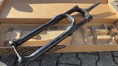 RockShox Yari 160mm 29 Zoll Boost