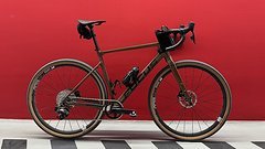 Focus ATLAS 8.9 - Carbon Gravel Bike