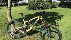 Santa Cruz Bicycles Nomad 4 CC XL