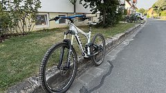 Stevens Sledge SX 2014 18“ | 27,5“ Fully-MTB mit Downhill-Lenker