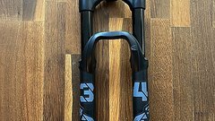 Fox 34, Step Cast, Float 29, 120mm, 44mm Rake, Boost