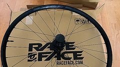 Race Face RaceFace Turbine R 29" MTB Laufradsatz Neu