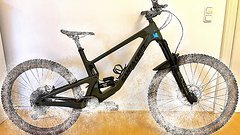 Santa Cruz Bicycles Bronson V4 CC Rahmen | XL | inkl. RockShox Lyrik Select+ D1