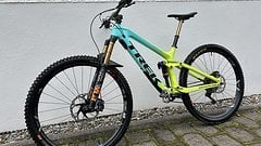 Trek Slash 9.9 (CARBON !) - 29" / Fully / Gr. M -  Hammer-Austattung!