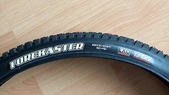 Maxxis FOREKASTER EXO TR 29x2.4WT