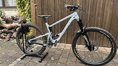 Santa Cruz Bicycles Bronson V3 AL 2020 Gr. M, super Zustand, Upgrades