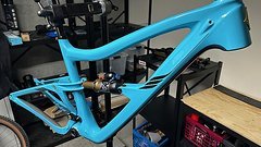 Ibis Cycles Ripmo V2 Größe L Bug Zapper Blue inkl. Fox Float X