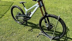 YT Industries Tues CF Pro Race 29