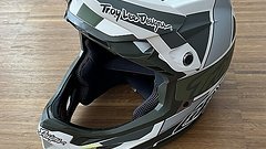 Troy Lee Designs D4 Composite Helm - Military Green - Größe L