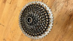 SRAM X01 Eagle Kassette XG-1295 10-50 Zähne schwarz | polar-grau