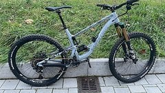 Santa Cruz Bicycles Bronson AL Gr. L 2019 mit Cascade Components Wippe