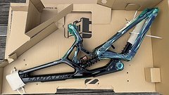 Santa Cruz Bicycles V10 Frame