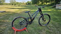 Specialized Demo Öhlins - Trickstuff Maxima - DT - Renthal