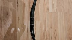 Race Face Next R Carbon 780mm