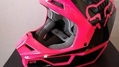 Fox  Racing V1 MX/DH Helm - Gr. M *Pink*!