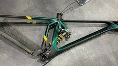 Mondraker Superfoxy RR Carbon Rahmen Gr. S / Aufpreis Öhlins RXF38 / TTX Coil