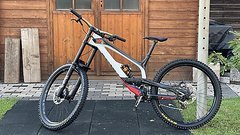 YT Industries YT Tues CF Pro MOB Edition MK3 2020 27,5 Gr. L mit Extra