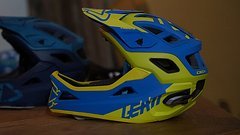 Leatt DBX Enduro medium 55-59 Enduro und Fullface Helm in einem