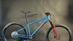 Marin Bikes El Roy Enduro Stahl-Hardtail / 29 Zoll / Größe M / GLOSS BLUE/RED